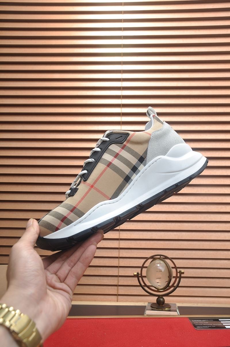 Burberry Low Shoes